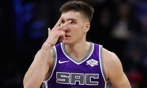 Bogdanovic was questionable heading into friday's matchup as he continues to deal with a sore right. Bogdan Bogdanovic is full of amazing plays | Eurohoops