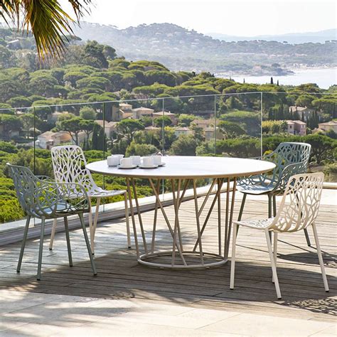 Kaiser stuhl is now reduced to a range of seven wine casks and one bottle product, black forest moselle. made in Italy