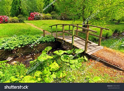 Old Wooden Bridge Beautiful Garden Springtime Stock Photo 105314507