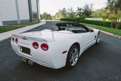 Low Miles Speedway White C5 Corvette Convertible Outstanding