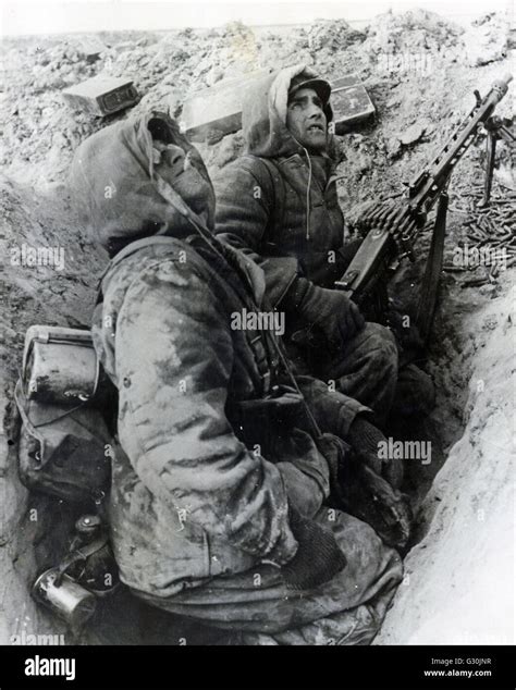 German Soldiers 1944 Mg42 High Resolution Stock Photography And Images