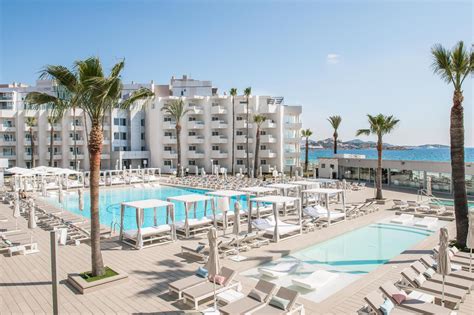 Garbi Ibiza Spa Playa Den Bossa Hotels In Ibiza Mercury Holidays