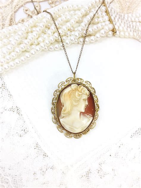 12 Karat Gold Plated Cameo Pendant, 12 Kt Cameo Necklace, Vintage Cameo, Cameo Jewelry 
