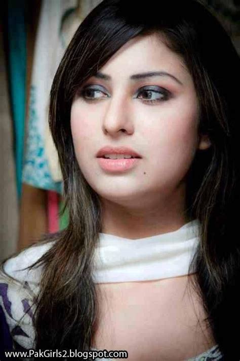 پاکستانی لڑکیّوں کی تصویریں Girls Selfies Pakistani Girl Beauty
