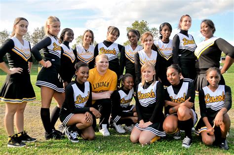 Photo Lincoln High School Cheerleaders Whyy