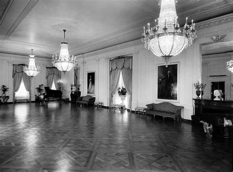 Black White House Interior Black And White The White House 1952