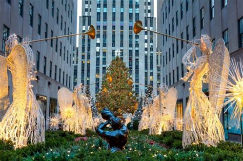 Visiting The Rockefeller Center Tree Lighting Manhattan Living