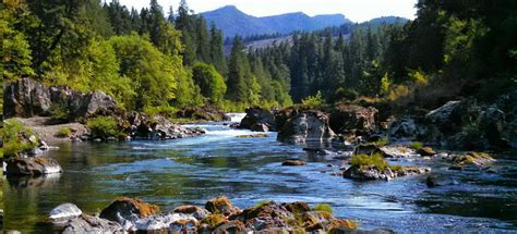 Travel Southern Oregon Visitors Guide