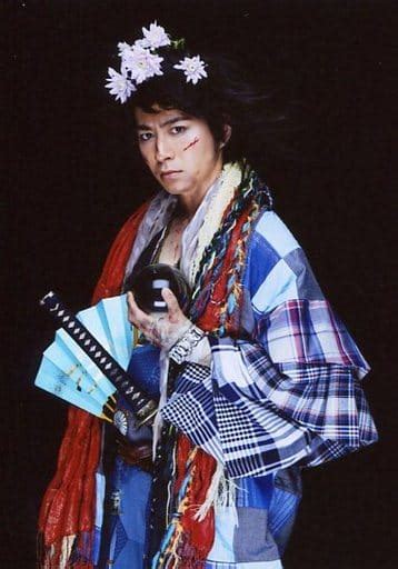 Official Photo Male Actor Ryouta Murai Inuta Kobungo Hizagami Costume Blue Red