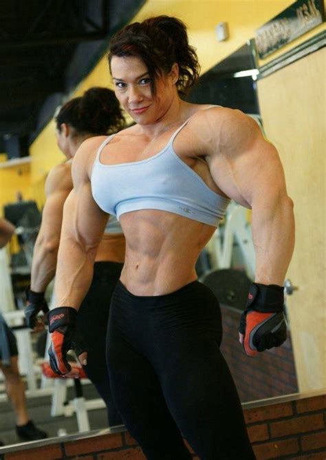 Dramatic Pose By Cribinbic On Deviantart Muscle Women Body Building
