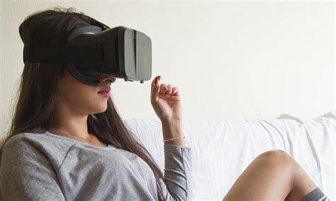 Nearly Half Of Women Admit Virtual Reality Could Make Sex More