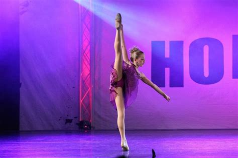 Chloe From Dance Moms This Girl Dances With Her Heart And Soul Such A Natural Dancing In The