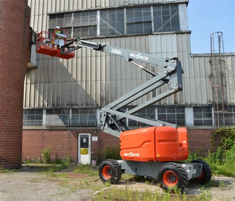 Types Of Construction Lifts Scissor Lifts Boom Lifts