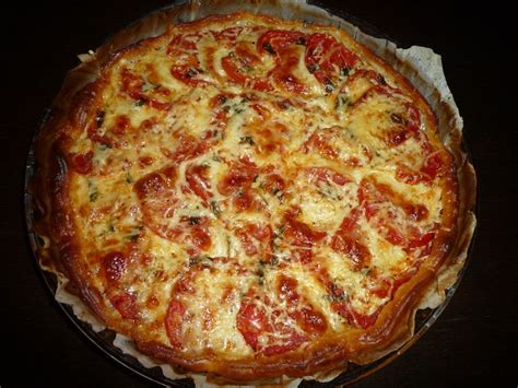 Tarte à la tomate mozzarella et moutarde