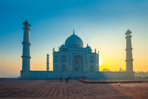 The complex houses the tombs of shah jahan and one of his wives. 7. View the Taj Mahal at sunrise, India - International ...