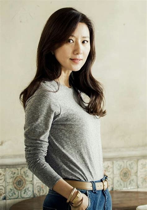 Kim Hee Ae 51 Yrs Old แฟชั่นผู้หญิง นักแสดงเกาหลี คนดัง