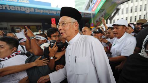 malaysian muslims stage rally to uphold malay privileges fox news