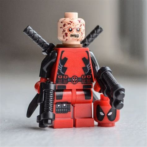 Deadpool Marvel Comics Custom Lego Style Minifigure By Qunotoys Lego