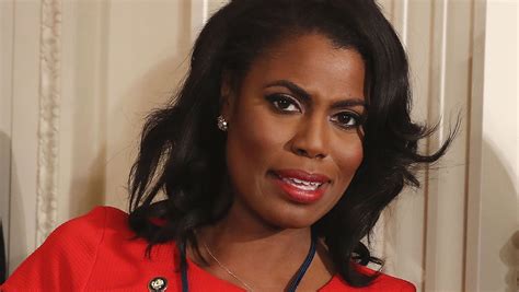 Omarosa Marries Pastor John Allen Newman At Trumps Dc Hotel