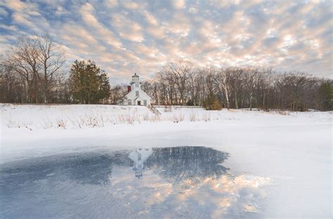11 Dazzling Northern Michigan Winter Travel Ideas For Your