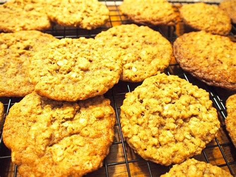 Preheat oven to 350 degrees. Pioneer Woman's Brown Sugar Oatmeal Cookies | Recipe ...