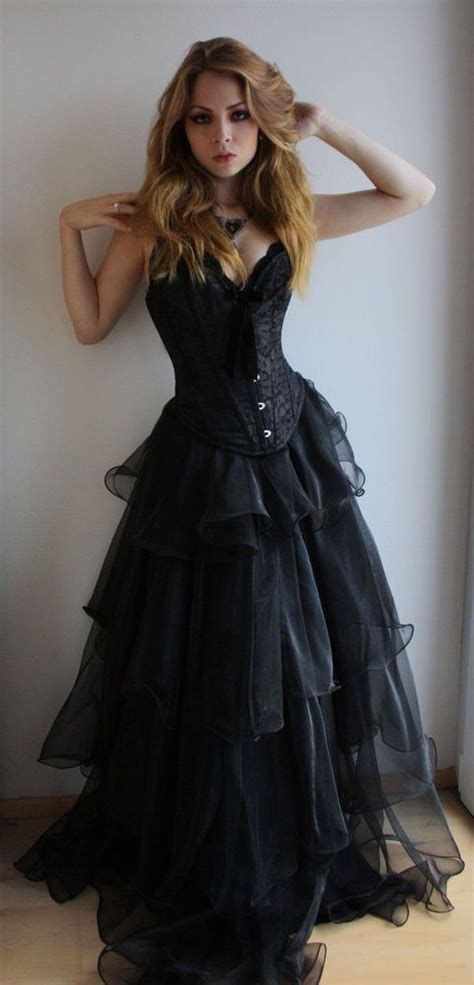 New Long Gothic Corset Prom Dresses Sweetheart Neck Gothic Black Dress Custom Lace Sweetheart