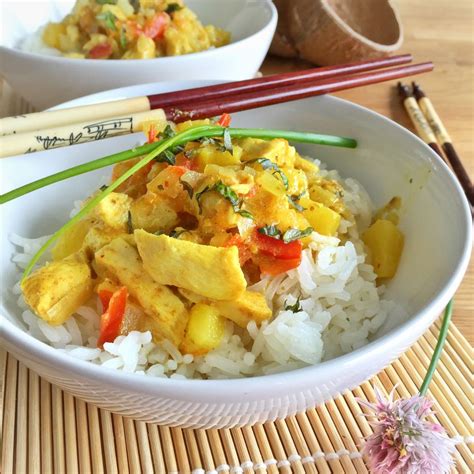 Curry Poulet Ananas Au Lait De Coco Et Riz Basmati Cuisine Recipes Rice Recipes Meat Recipes
