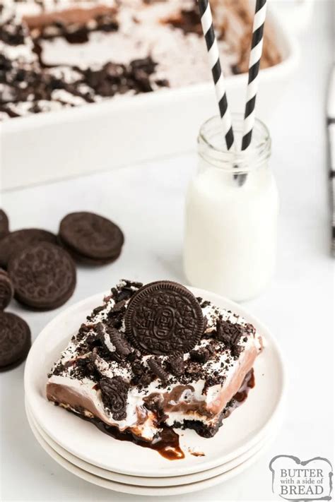 The perfect quick and easy dessert recipe. Layered Oreo Pudding Dessert is an easy dessert recipe made with Oreo cookies, cream cheese and ...