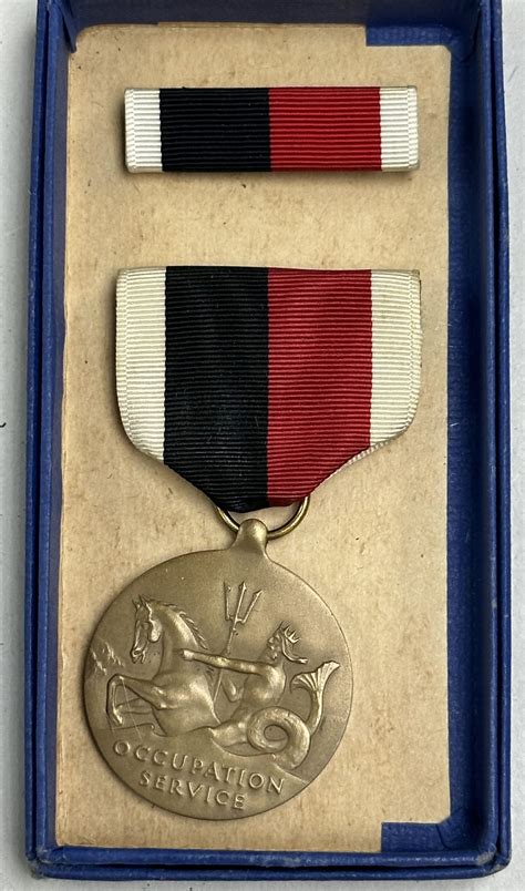 Ww2 Us Navy Occupation Service Medal With Ribbon Bar New In Box