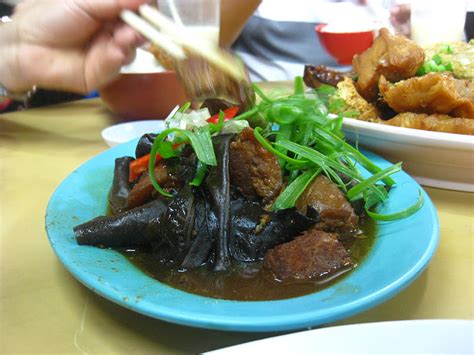 Yong tau foo is eaten in numerous ways, either dry with a sauce or served as a soup dish. Cook this Recipe: Ampang Homeland Yong Tau Foo Sdn Bhd