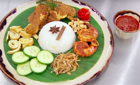 You uk chef that wanna crispy rendang chicken were an idiot. Masterchef, The Malaysian PM and Crispy Chicken Rendang ...