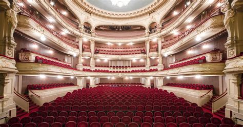 Grote Zaal — Internationaal Theater Amsterdam