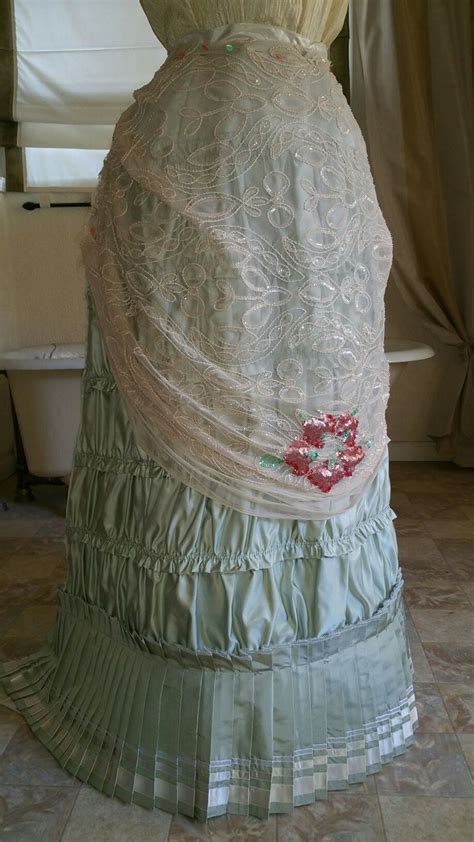 Pin By Arlene Terrell On Age Of Innocence Inspired 1880 Bustle Dress Victorian Fashion