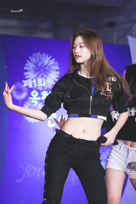 doyeon doyeon kim doyeon kpop girls