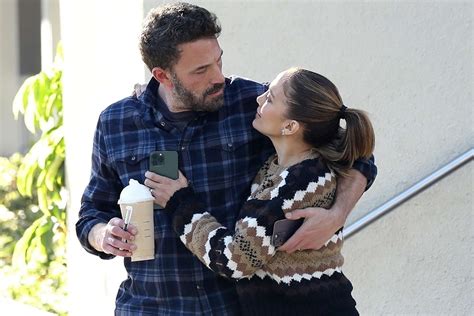 Jennifer Lopez And Ben Affleck Embrace During Sunny Starbucks Run