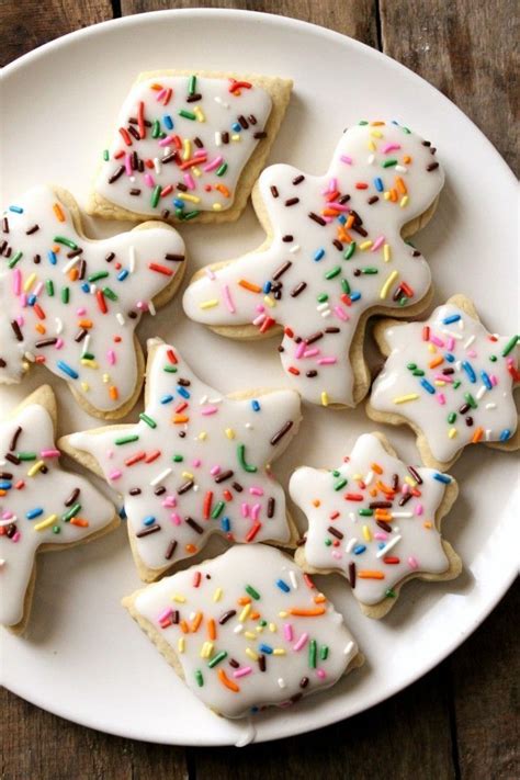 Easy no spread sugar cookies. Pin on Christmas Cookie Recipes