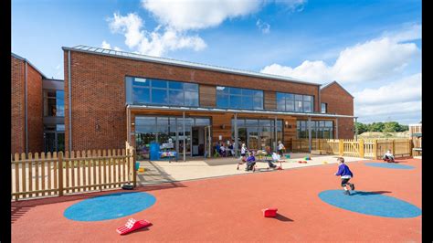 Why Choose The Cambridge Primary School Aldershot Admissions 2021