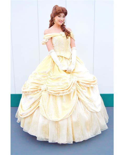 Pin By 1trh1 On Disney Victorian Dress Princess Belle Princess