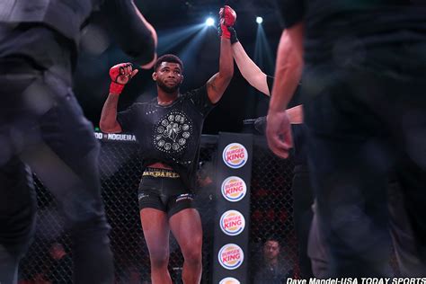 Bellator 201 Results Joey Davis Grinds Out A Gritty Craig Plaskett