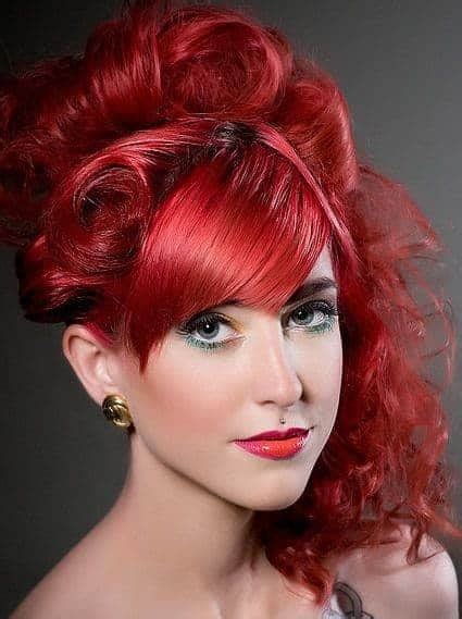 It gives you a divine look and automatically levels up your hair. Auburn hair Dye -Best Brands, Dark, Light, For Dark Hair ...