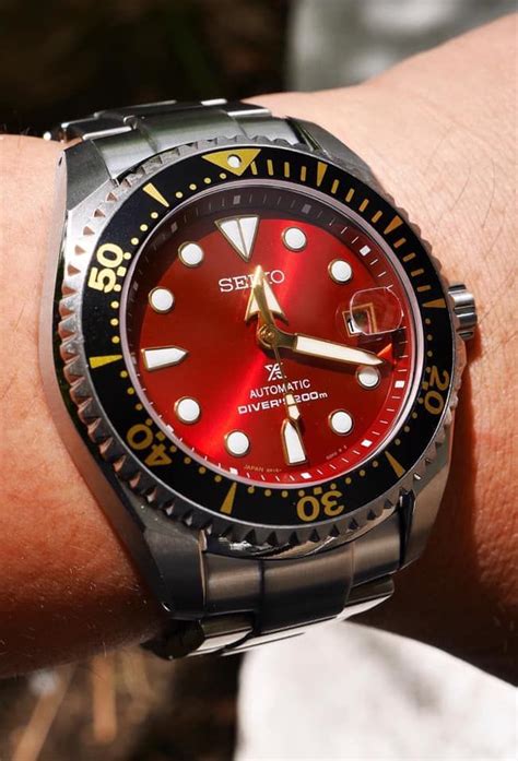 Red Seiko Diver Watch Watches Expensive Watches Watches For Men