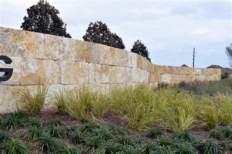 Limestone Wall Block Landscape Retaining Wallblockoutcroppings