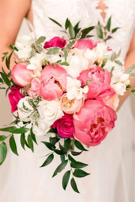 Pink And White Peony Bouquet In Chicago Il Leos Metropolitan Florist