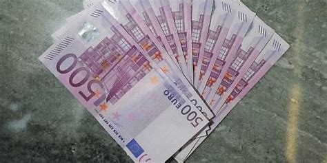 Ein bisschen flunkerei ist bei der rechnung aber dabei: Wie viel Geld darf man maximal Spenden an einer Partei ...