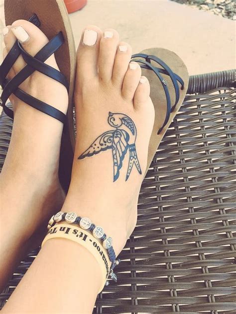 50 Elegant Foot Tattoo Designs For Women For Creative Juice