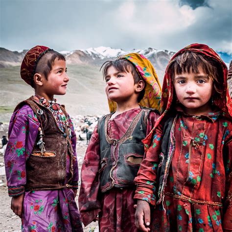 People Of Afghanistan Intimate Portraits Of A Forgotten People With