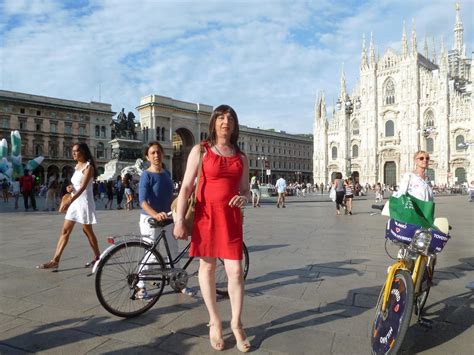 Milan Piazza Duomo Alessia Cross Flickr