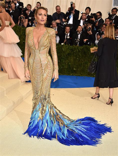 Blake Lively Looked Like A Glam Peacock At The Met Gala In The Best Way Possible Met Gala