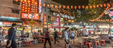 The humming taman connaught night market best illustrates our obsession with street food. 10 Reasons Why You Should Visit Kuala Lumpur | Travelwings ...