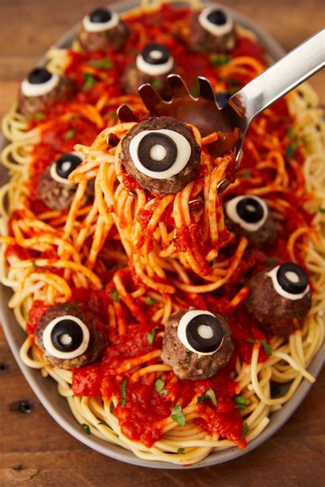 40 Halloween Dinners To Fuel Up Your Night Of Fright Halloween Food